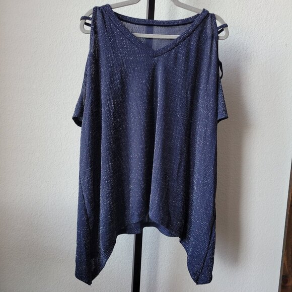NWOT Shein Curve Cold Shoulder Top - Picture 1 of 10
